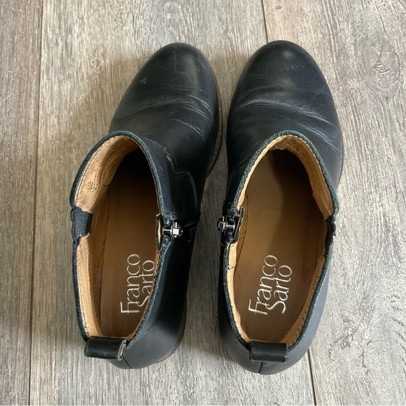 Franco Sarto Women's Hampton Ankle Boot
, Size 6M - Picture 5 of 6